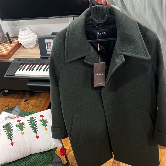 Gucci - Picture 2 of 16